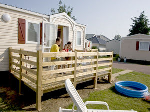 Cottage4p2ch3fterr.ext2
